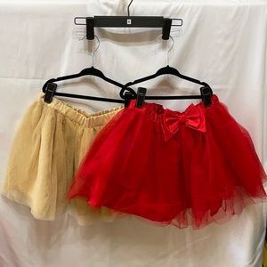 2 pk Gymboree skirts